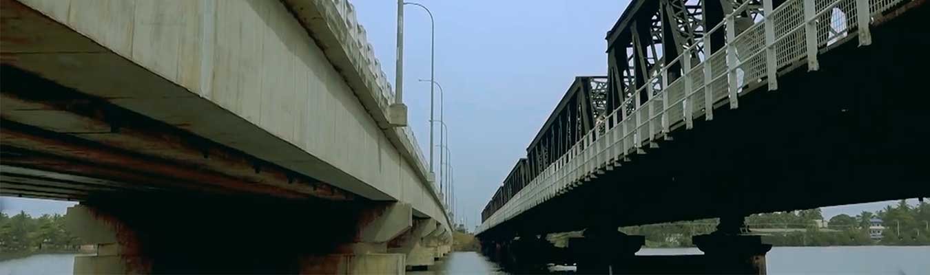 Singing fish, Kallady bridge